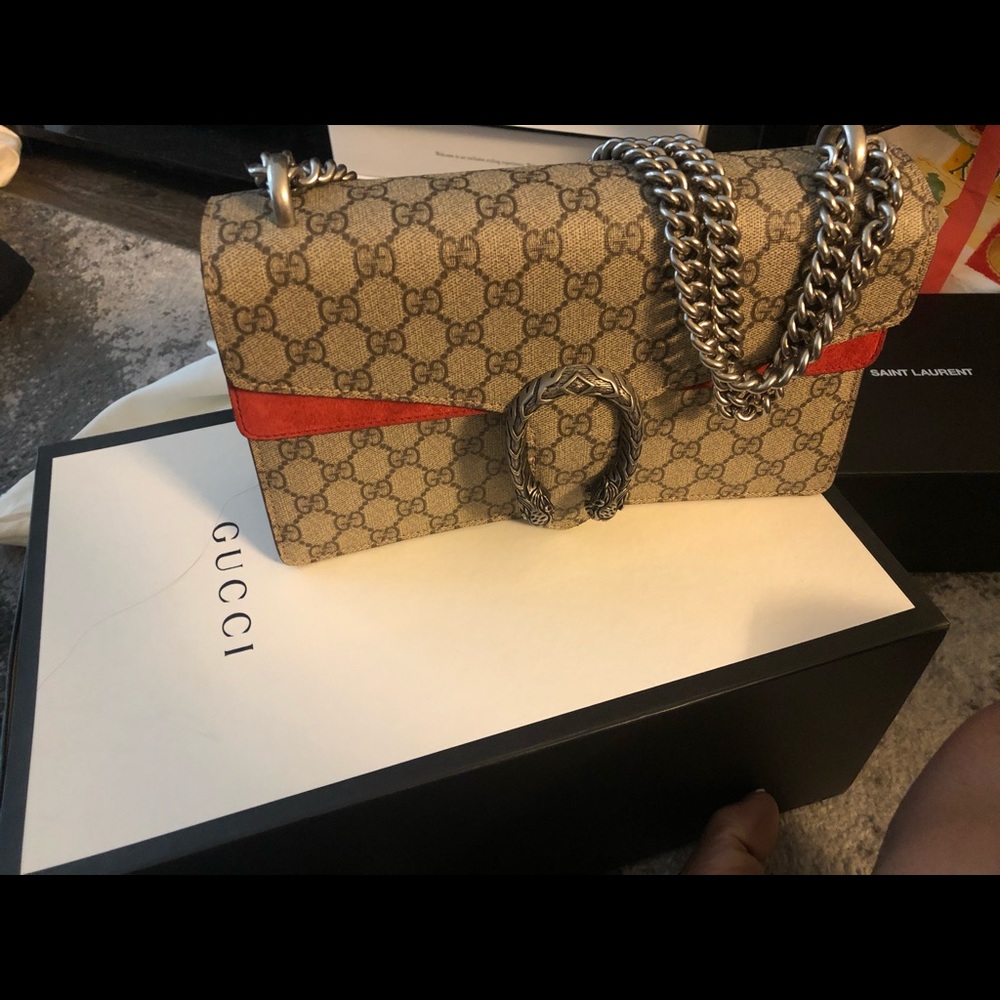 Gucci - Picture 3 of 5